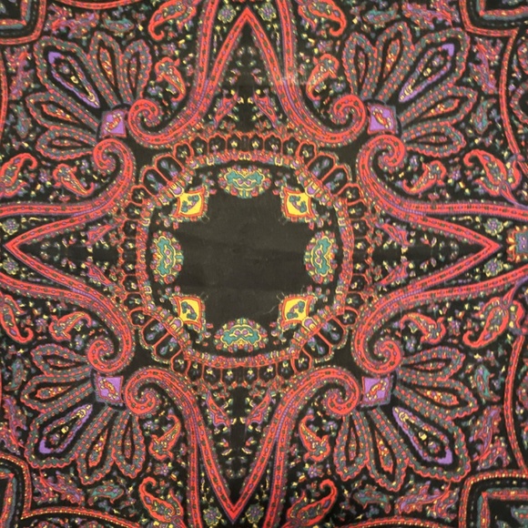 100% polyester scarf made in Italy - Picture 2 of 8